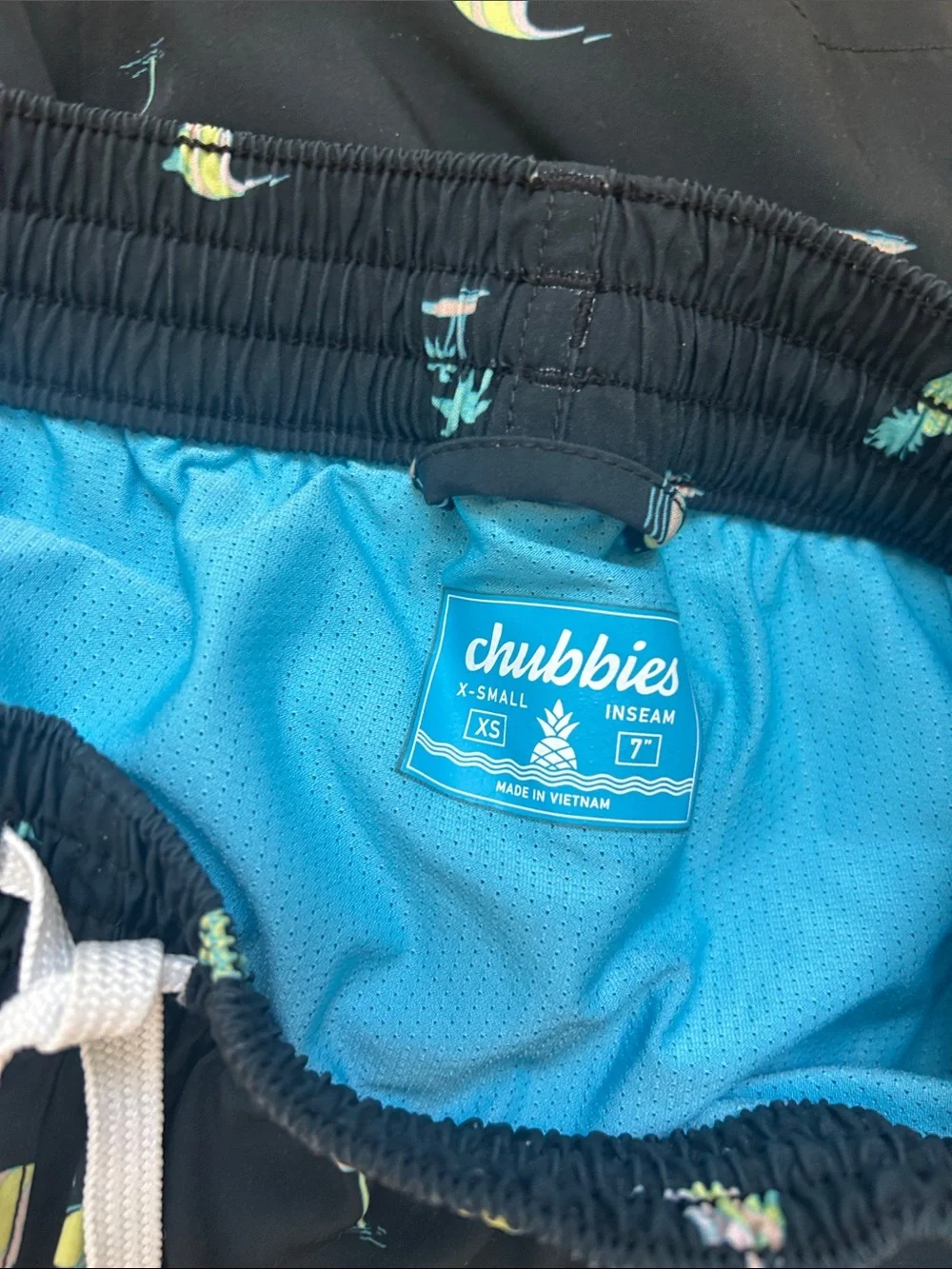 Chubbies Men’s Black Vacation Swim Trunks XS 7” Inseam